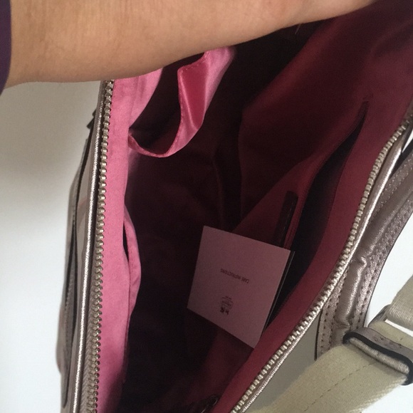 Coach purse - Picture 6 of 8